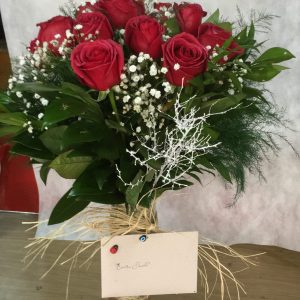 Yenimahalle-çiçek-siparişi-sevgiliye-kırmızı-gül-Ankara-Yenimahalle